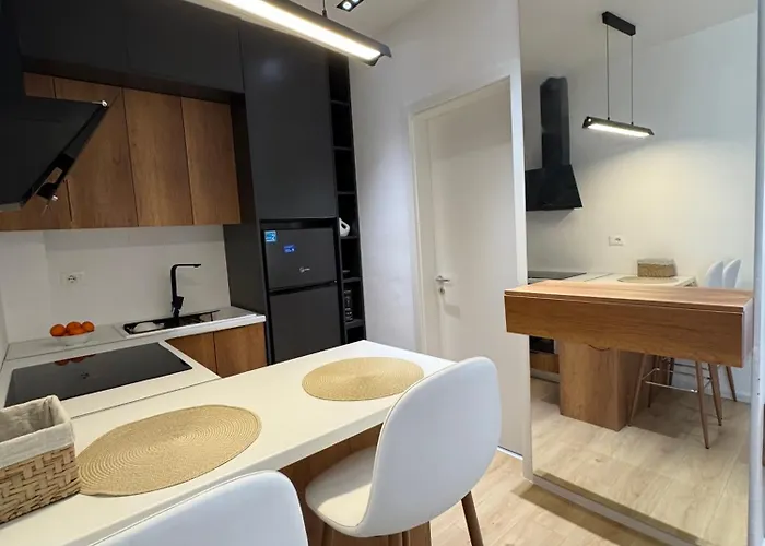 Urban Oasis East Of *