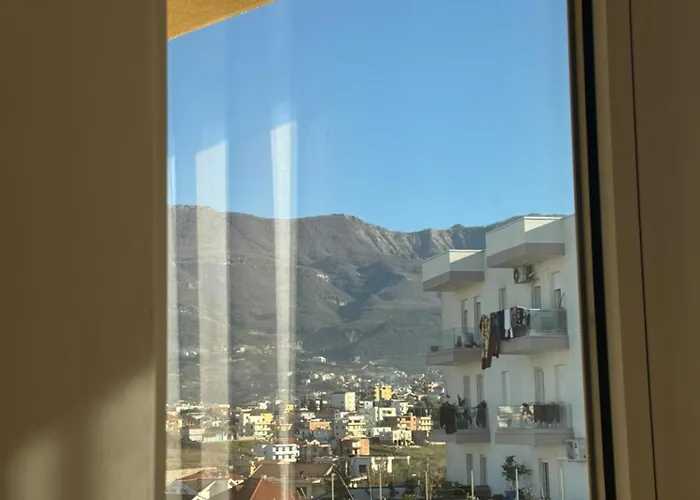 Urban Oasis East Of Apartment