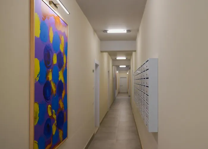 Apartment Urban Oasis East Of